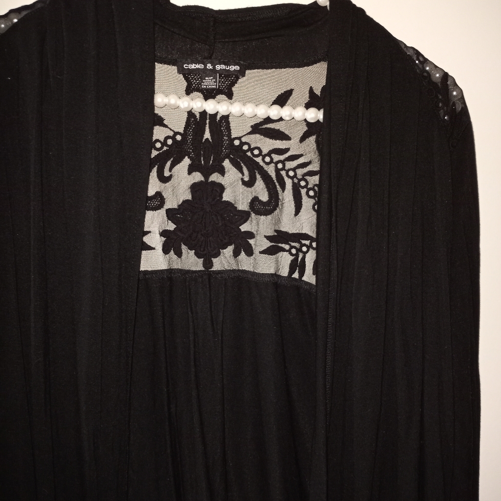 Cable and Gauge size small long sleeve cardigan